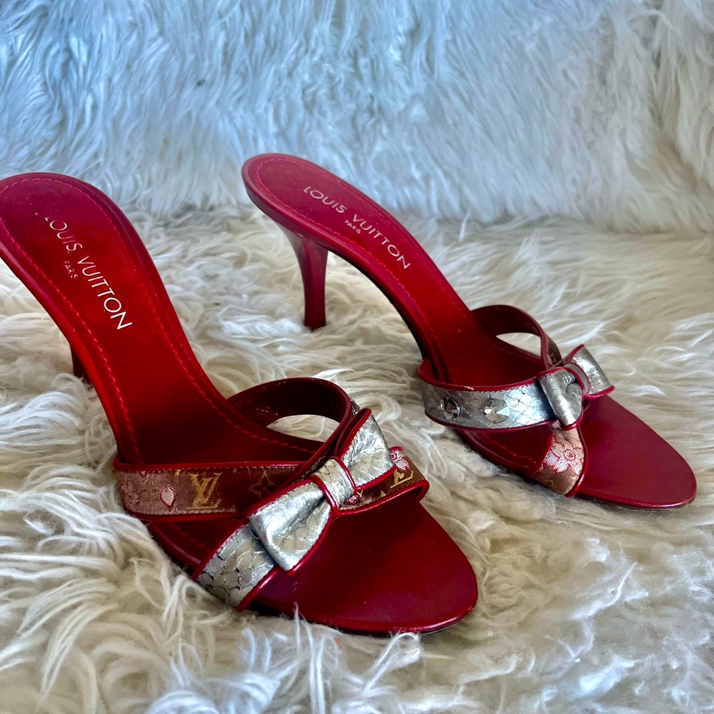 Louis Vuitton heels 40